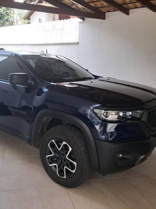 RAM RAMPAGE 2.0 HURRICANE 4 TURBO GASOLINA REBEL 4X4 AUTOMÁTICO